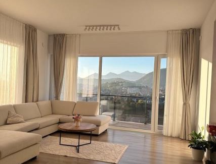 Brasov Apartment | MoHost Penthouse-Top Floor Luxury Mountains View-AC-
