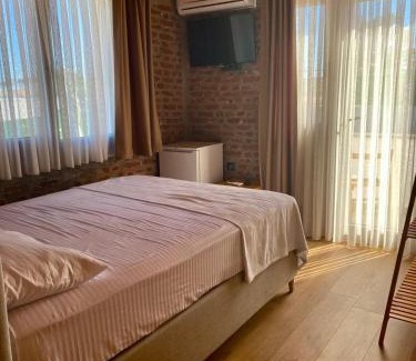Ayvalik Hotel | Moj Dom Küçükköy