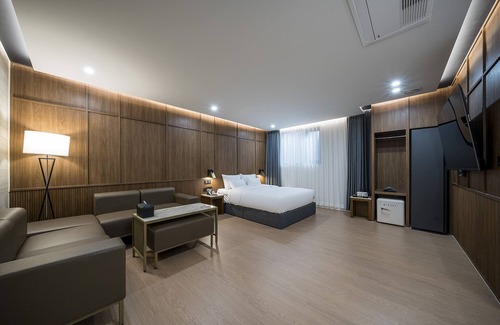 Mokpo Hotel | Mokpo Browndot Hotel Peace Square