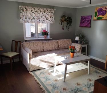Lovsjo Bed & Breakfast | Molidens Gästgiveri Jönköping