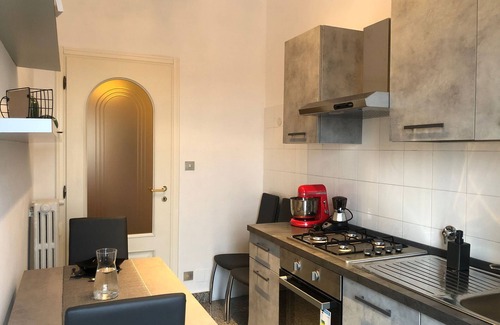 San Salvario Apartment | Molinette Panoramic Subway Apartment Sleeps 5