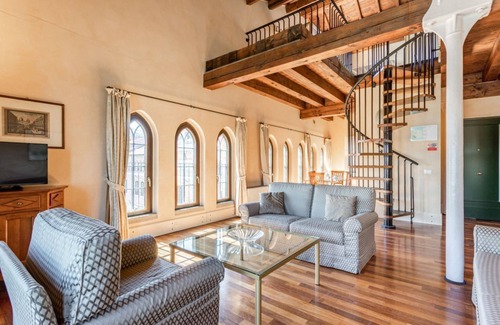 Molina Apartment | Molino Stucky Residence Bucintoro Suite