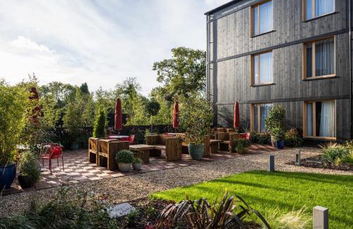 Patchway Hotel | Mollie's Motel & Diner Bristol