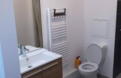 Gennevilliers Apartment | Mon Charmant Studio