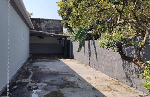 Mongagua House | MON676 Casa ampla pimbolim e bilhar