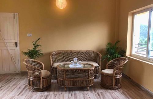 Pokhara Hotel | Mone's Mountain View Hotel