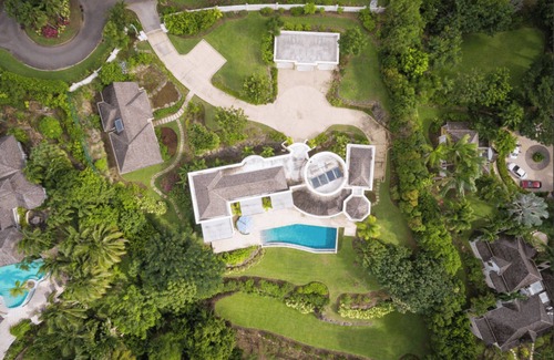 Merlin Bay Villa | Monkey Hill - Luxury Celebration Villa with Private Pool & Chef Available