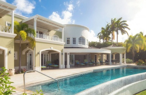 Merlin Bay Villa | Monkey Hill - Luxury Celebration Villa with Private Pool & Chef Available