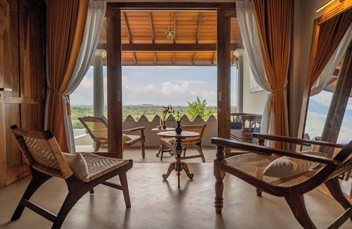 Tangalle Villa | Monkey House - Luxury Private Villa in Tangalle with a Infinity Pool