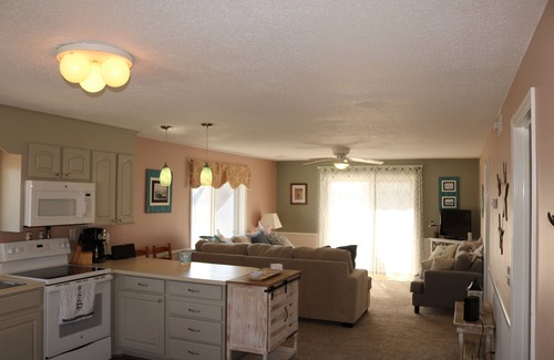 Ocean Isle Beach Condo | Monkey Sea, Monkey Dune ~ Top floor, End unit; Sound and Ocean view