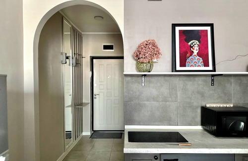 Almaty Apartment | "Mono" cozy 1-bedroom with WiFi and AC in center of Almaty with mountian view