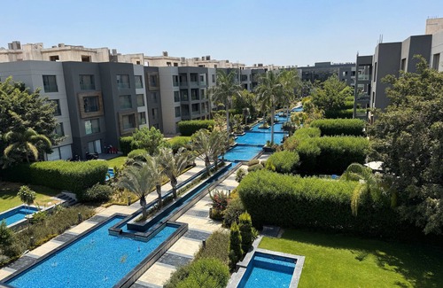 New Cairo Apartment | Monochrome - 3 Bedroom - Garden View - FF