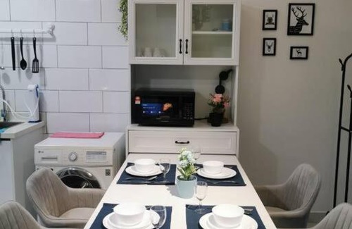 Kuala Lumpur Apartment | Mont Kiara Duplex - 5 min to Solaris MITEC Matrade