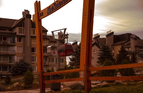 Beaupre Apartment | Mont Sainte Anne, Massif de Charlevoix, studio ski IN ski OUT Quebec city