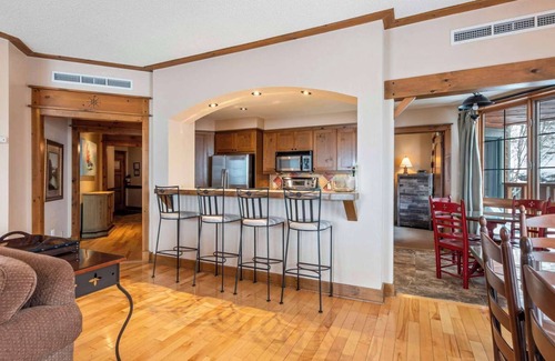 Mont-Tremblant Condo | Mont-Tremblant - Équinoxe 152-5