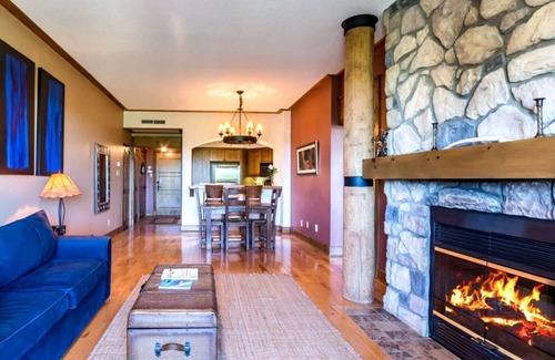 Mont-Tremblant Condo | Mont-Tremblant - Équinoxe 172-2
