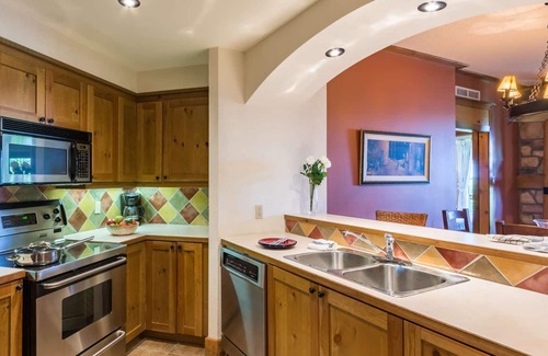 Mont-Tremblant Condo | Mont-Tremblant - Équinoxe 172-2