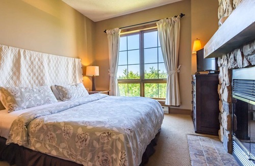 Mont-Tremblant Condo | Mont-Tremblant - Équinoxe 172-2