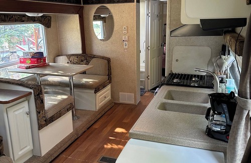 Babb House | Montana Moon Camper #1 on the Lake