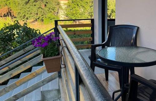 Bagvdanari Bed & Breakfast | Monte Bianco
