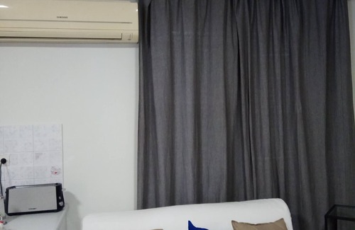Alykes House | Monte Caputo holiday cottage 2-6pax