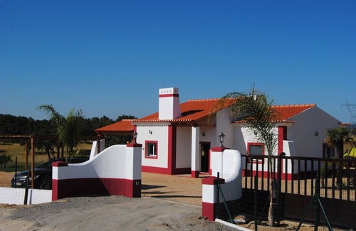 Grandola Villa | Monte D'Vagar by Estilo Lusitano, with private pool