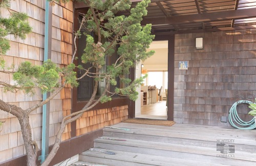 Castroville House | Monterey Dunes Beachfront , just steps away from your deck! Book now without waiting!