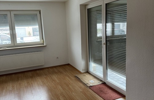 Oberbechingen House | Monteurwohnung Möbiliert 80 qm Ferienwohnung