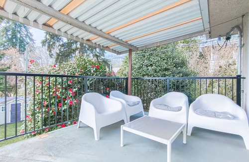 Dunbar House | [Monthly 30% OFF] Classic Luxury 3 BDR 2 BATH with Bidet House Near UBC Campus