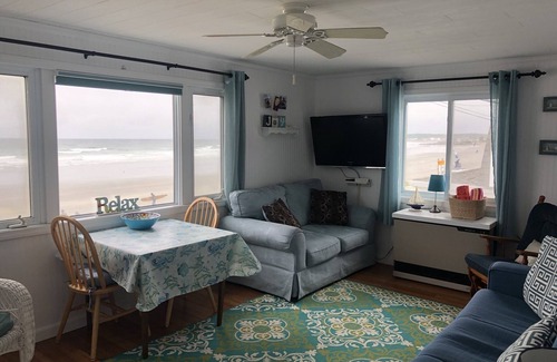 York Beach Condo | MONTHLY RENTAL - Oceanfront Condo on Long Sands Beach