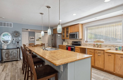 Monticello House | Monticello Vacation Rental w/Private Boat Dock!