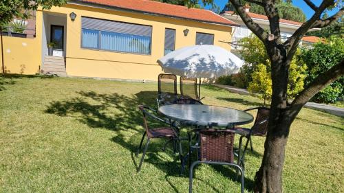 Arouca House | Montinho 313