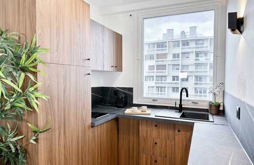 Montparnasse Apartment | Montparnasse Spacious & Cosy flat with lift for 6
