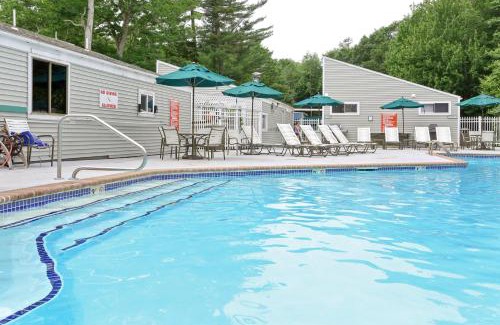 Moody Resort | Moody Beach Camping Resort Cottage - Two Bedroom Deluxe