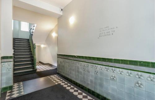 Friedrichshain Apartment | Mooeve Boxi Big with Terrace