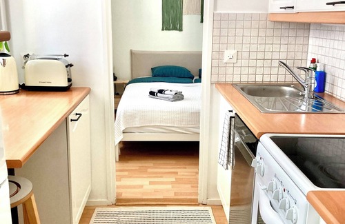 Pasila Apartment | Moomin Lover Home in Central Helsinki - Pool & Sauna