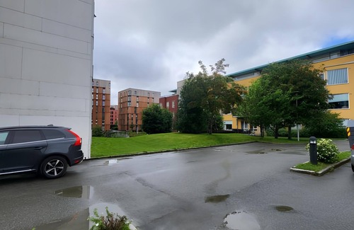 Trondheim Apartment | Moon apartment, near the center, Free parking available!