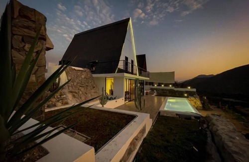 Simbal Cabin | MOON CABIN:Cabin 30 min from Trujillo Comfort between mountains and starry sky.