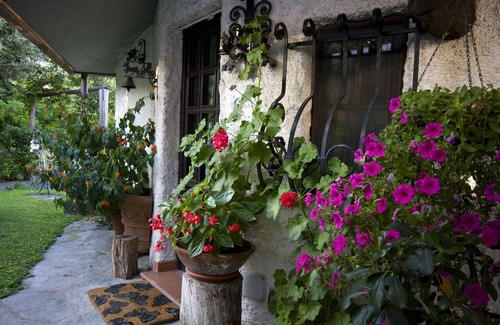 Massarosa House | Moon Nest - Apartment in villa, 10 min from the sea private garden pool