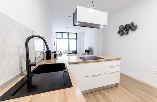 Alicante Apartment | Moonkey - Apt. Albéniz with patio