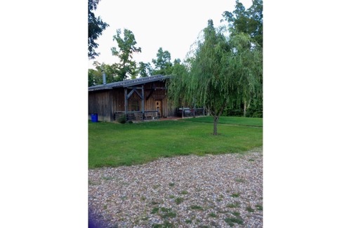 Redfield Cabin | Moonlight Country Cabin -Brand New Custom Build Secluded for a Romantic Getaway!