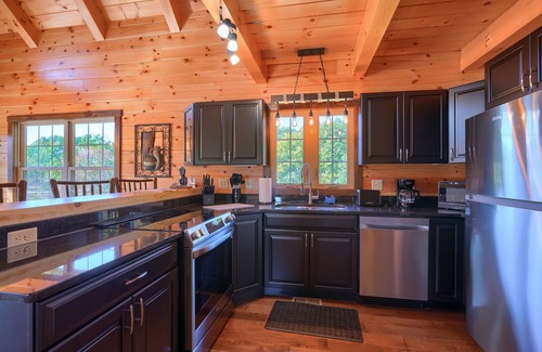 Logan Cabin | Moonlight Meadow cabin at Trickle Creek at Hocking Hills