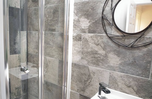 Anfield House | Moonlight Residence - Anfield Stadium, Free Parking and WiFi