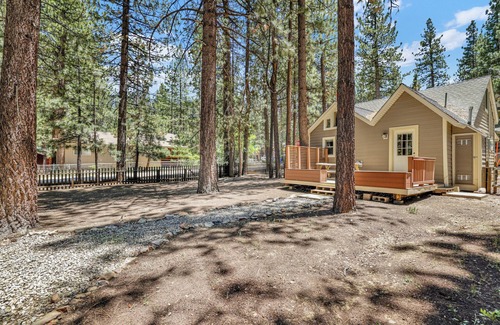 Summit Estates Cabin | Moonridge R n R Retreat Cottage at Big Bear