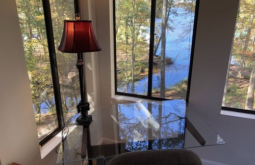 Lake Oconee House | MoonStar Lodge 2BD/2BA - Lake Oconee - Pool & Dock!