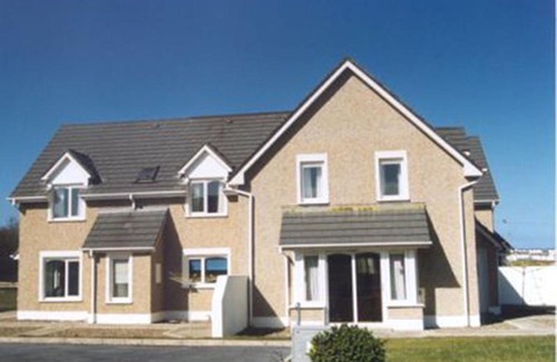 Kilkee House | Moore Bay Holiday Complex