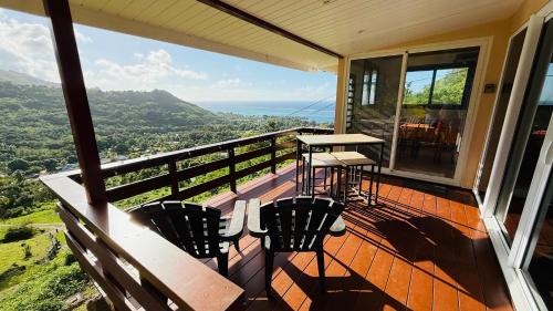 Maharepa Apartment | MOOREA Bungalow Kohimana avec vue lagon