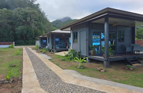 Moorea-Maiao Ski Chalet | MOOREA - Naku Kahi Bungalow 4 BeachView