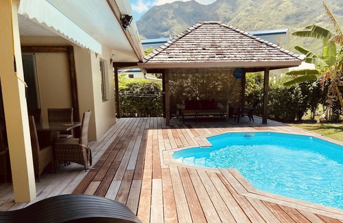 Temae House | Moorea Temae Villa Walking Distance Private Beach and Golf