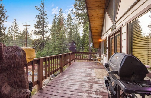 Tahoe City House | Moose Cabin | Year-Round Outdoor Fun w/BBQ